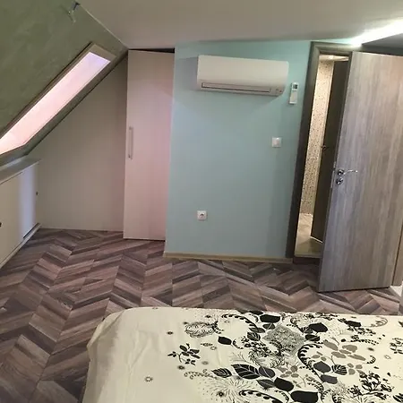 Pirotska View Apartment